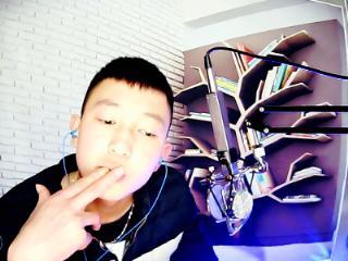 幼男视频,揭秘网络传播的隐忧与对策